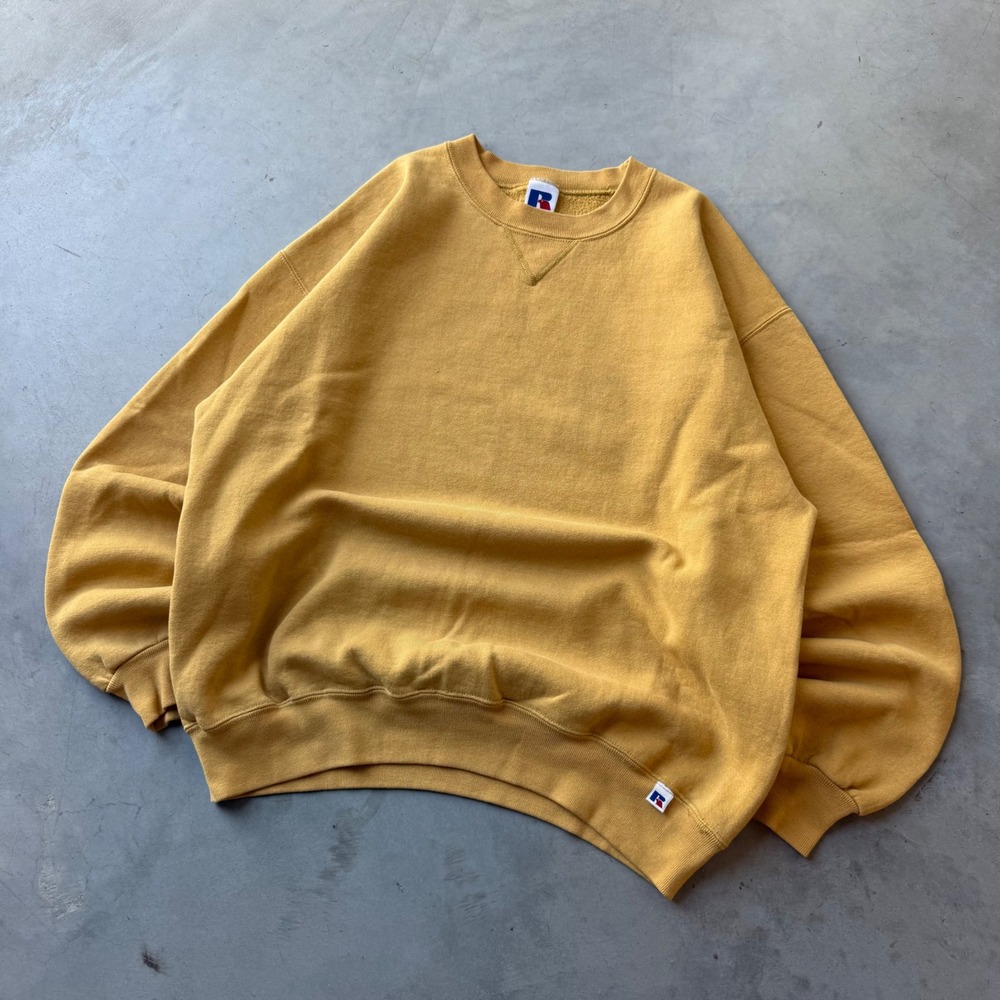 Russell Athletic Crewneck Sweatshirt Mustard Yellow V-Stitch Large Vintage Style